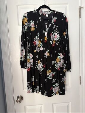 Black Floral Long-Sleeve Dress - Casual Tunic Shift